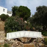 Vega Aparts 3* Gümüşlük