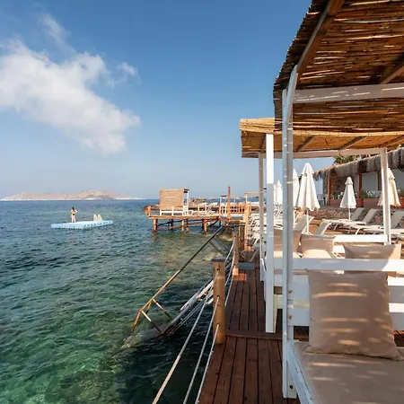 Vega Aparts Aparthotel 3*