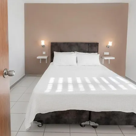 Vega Aparts 규무슬럭