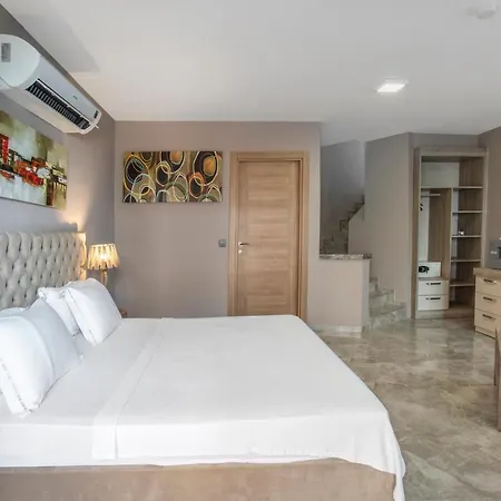 Vega Aparts Apartahotel