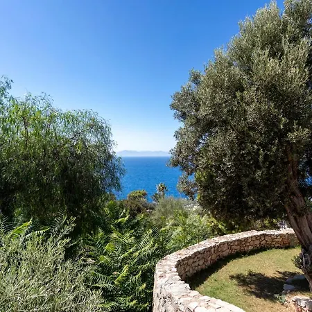 Vega Aparts 3* 규무슬럭