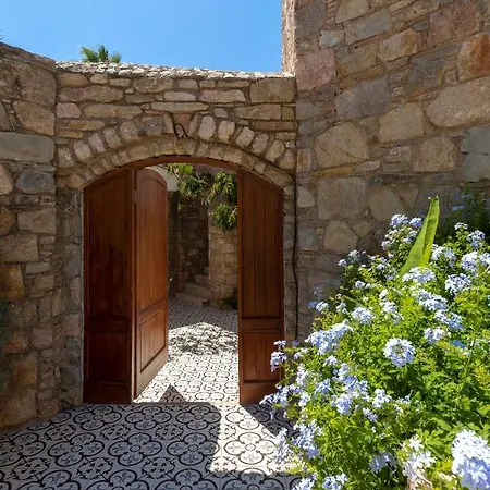 아파트호텔 Vega Aparts 3*