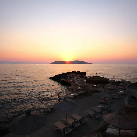 Apart Otel Vega Aparts Gümüşlük