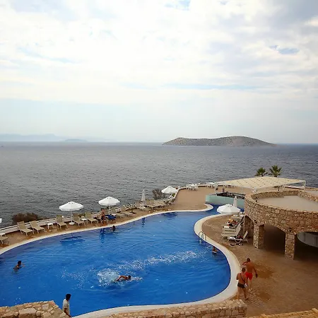 Vega Aparts Apart Otel 3*